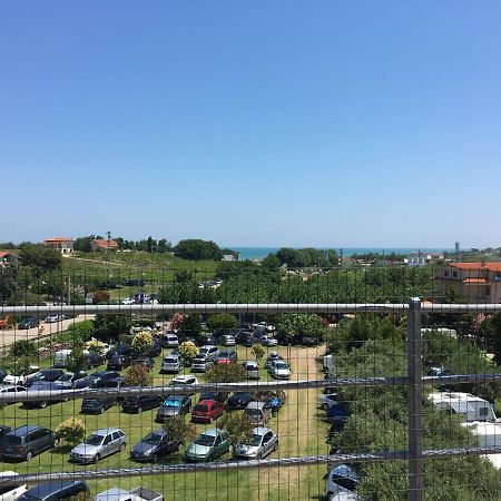 Hotel Le Morge Torino di Sangro Buitenkant foto